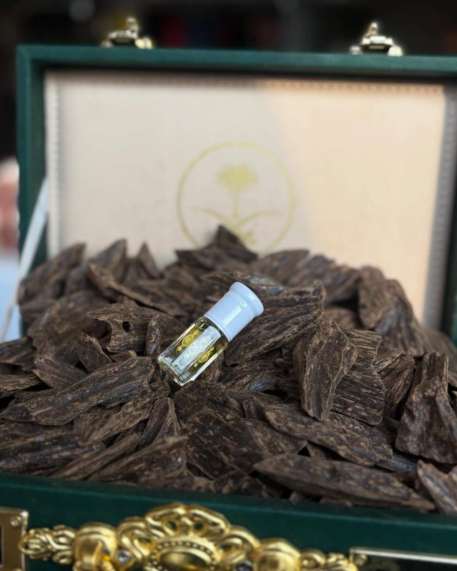 العود